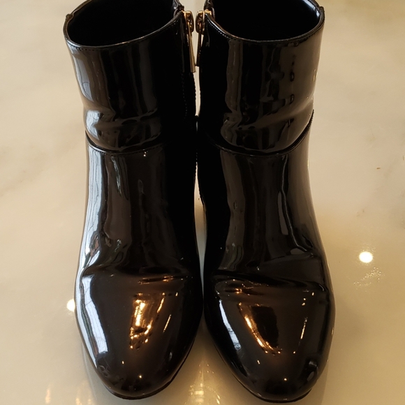 Patent leather booties - Picture 4 of 8